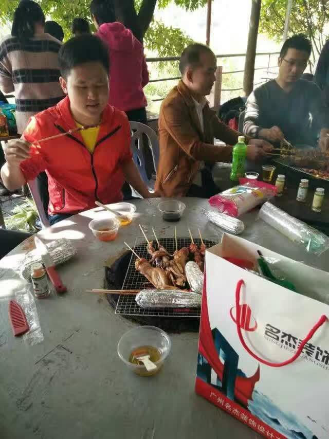 广州粉色视频WWW在线观看设计公司烧烤活动.jpg
