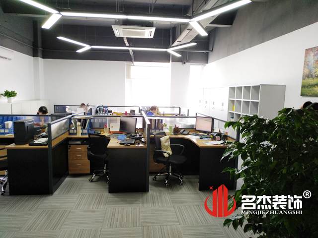 精信办公室粉色视频WWW在线观看完工照.jpg