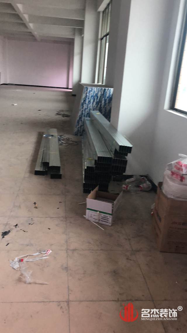 办公室设计粉色视频WWW在线观看.jpg