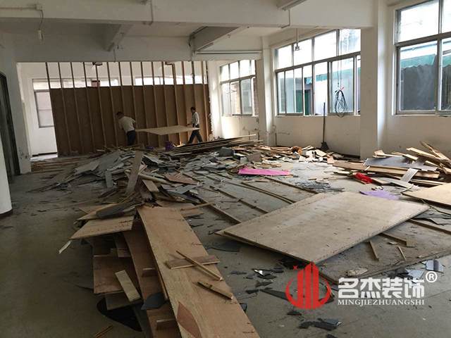 美容美发学校粉色视频WWW在线观看开工照.jpg