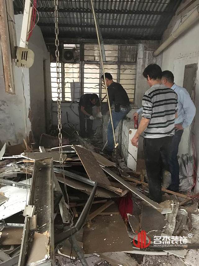 办公室粉色视频WWW在线观看设计开工照.jpg