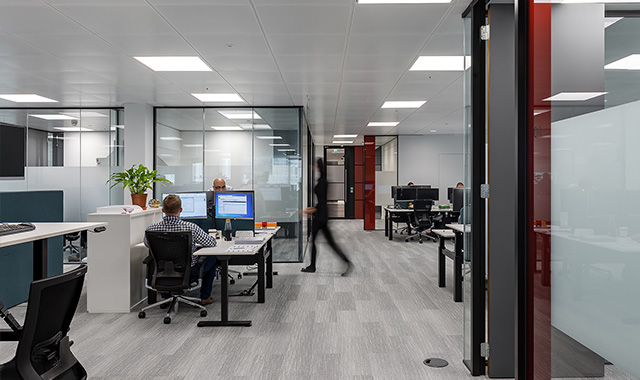 办公室粉色视频WWW在线观看