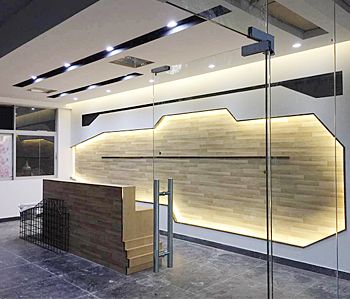 乐博士办公室粉色视频WWW在线观看火爆进行中！
